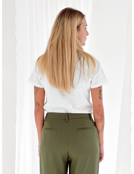 T-shirt scollo girocollo con spacchetti laterali