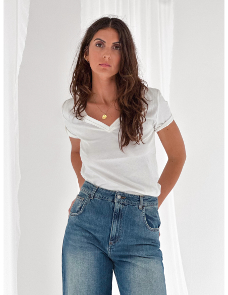 T-shirt scollo a V