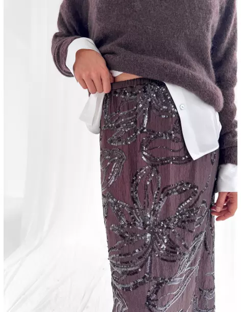 Midi skirt embroidered with sequins