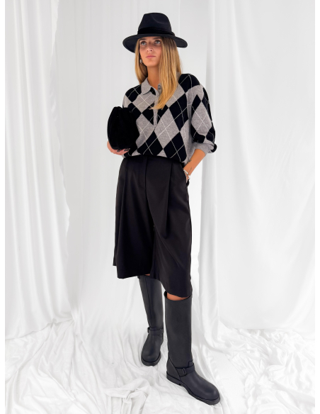 copy of Tailored Bermuda shorts with pleats