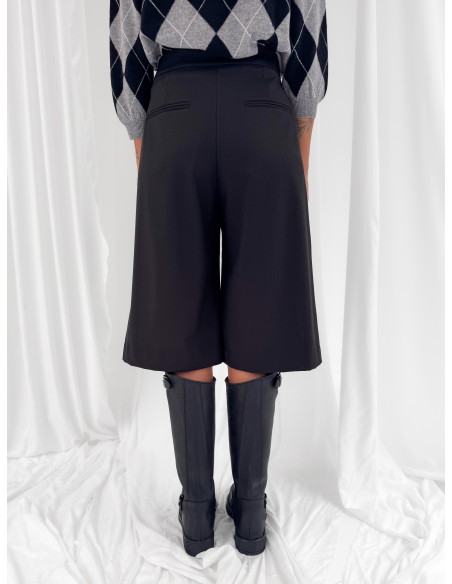 copy of Tailored Bermuda shorts with pleats
