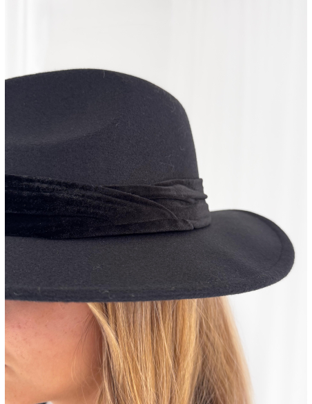 Felt hat