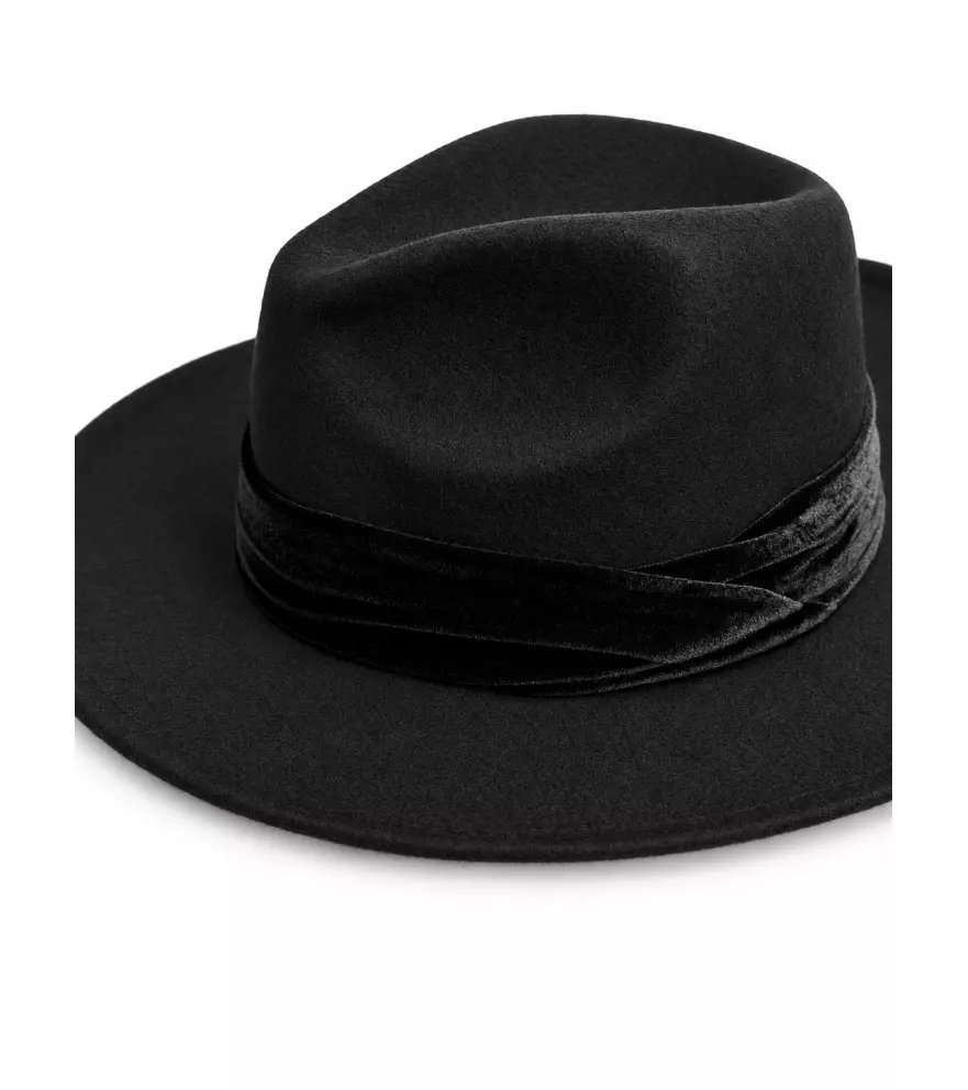 Felt hat