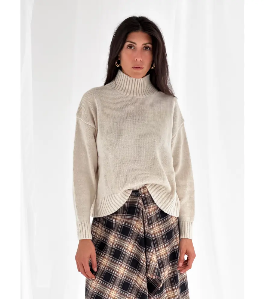Wool-blend turtleneck sweater