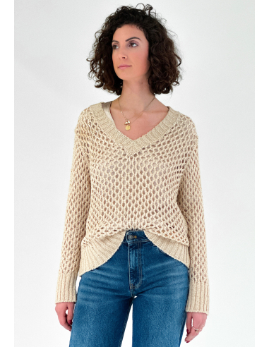 PERFORATED V-NECK SWEATER