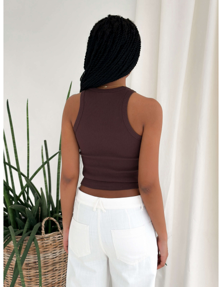 TANK TOP CUT OUT