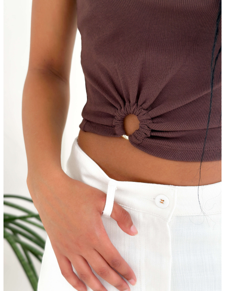 TANK TOP CUT OUT